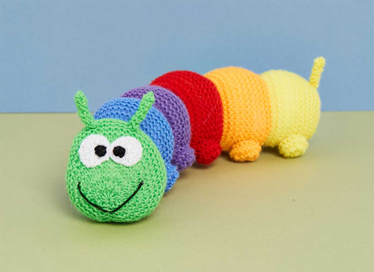 Free knitting pattern: Colin or Cuthbert? The Cute Caterpillar!