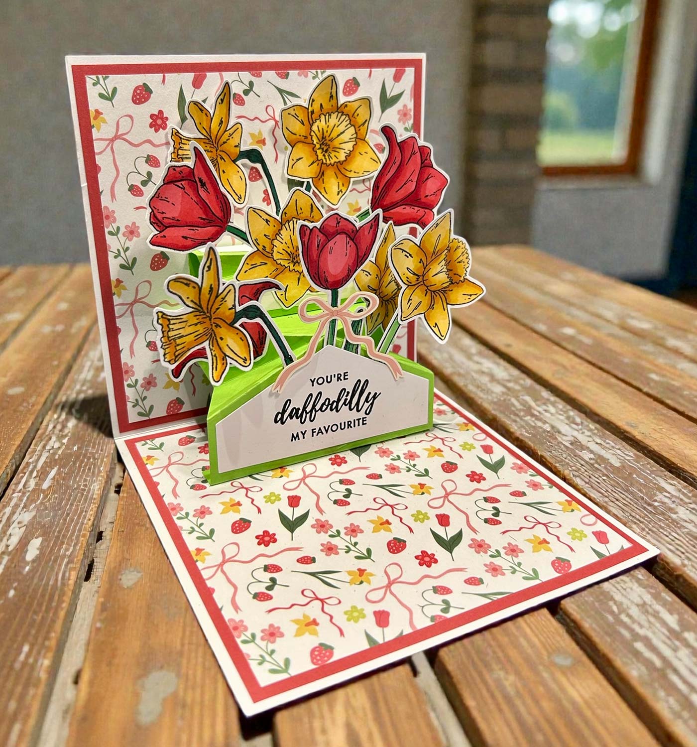 Made to Surprise A5 Stamp and Die Large Daffodil | Bloomin' Wonderful