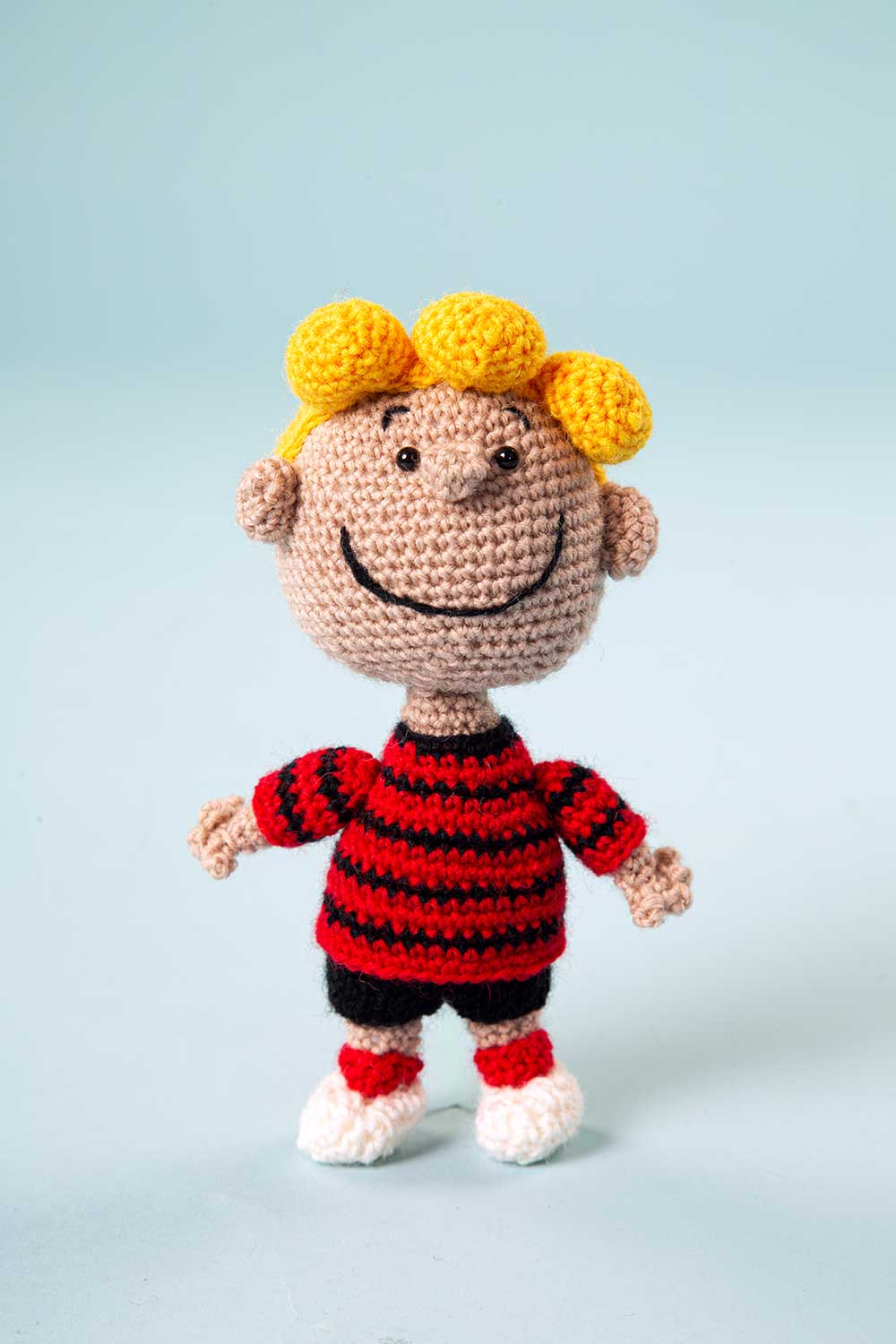 Peanuts Official Crochet Collection book