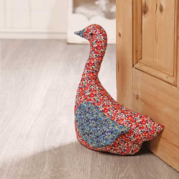 Love Sewing Magazine #145 With Two Patterns