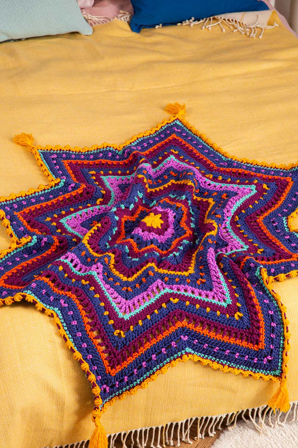 Crochet Now Magazine #125