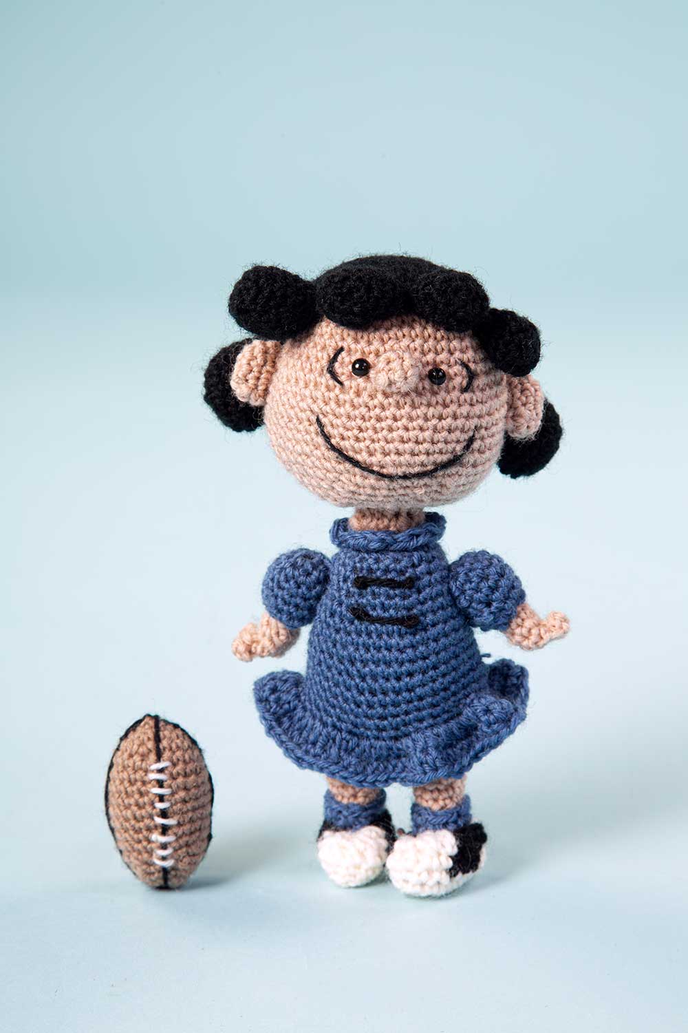 Peanuts Official Crochet Collection book