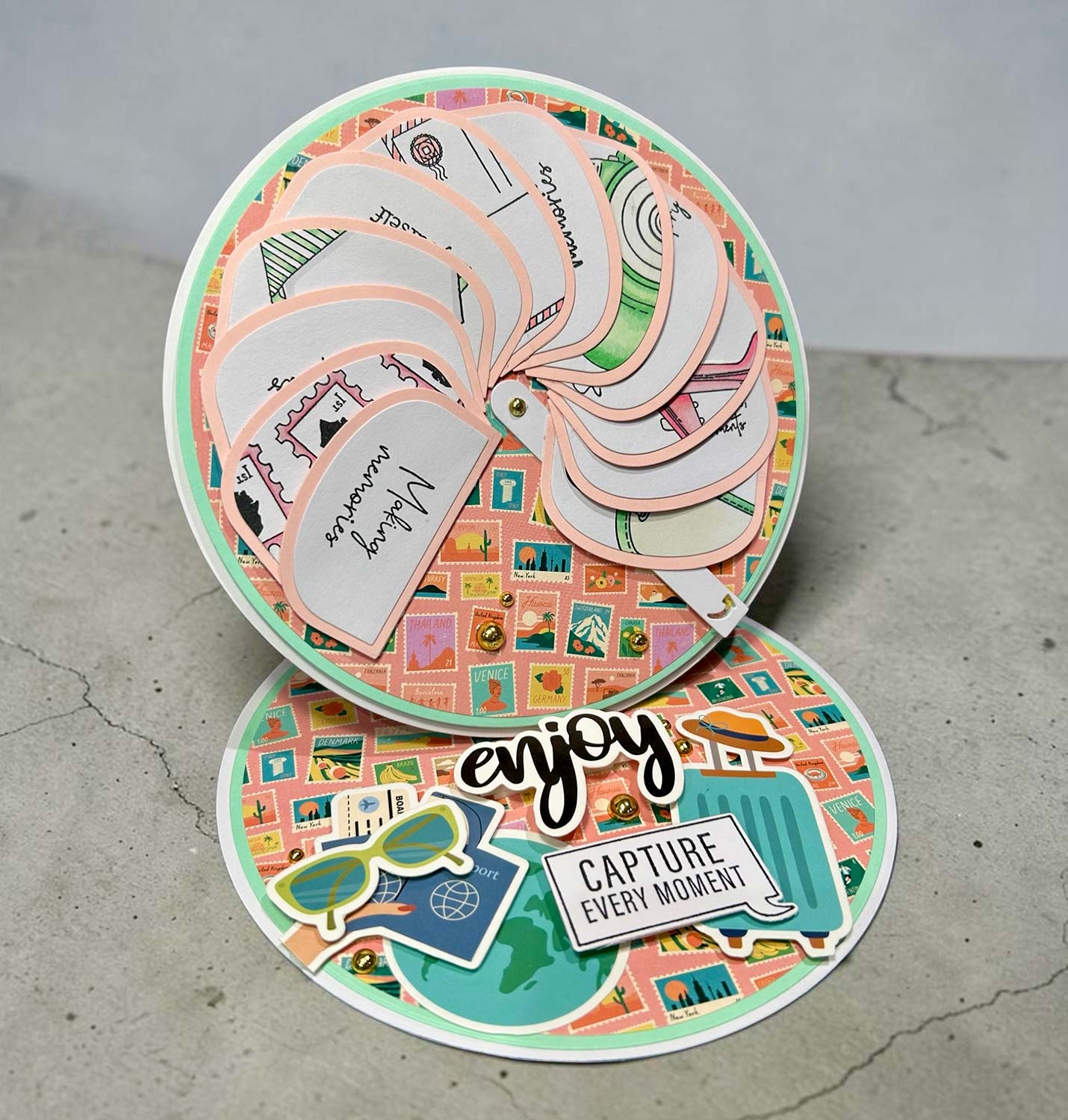 Made to Surprise Die Set 6'' x 6'' Circular Waterfold Mechanism | Circular Waterfold