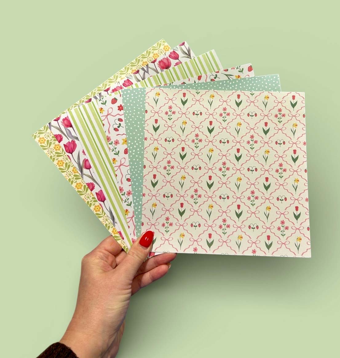 Made to Surprise 8'' x 8'' Paper Pack Feeling Bouquet-tiful | Bloomin' Wonderful