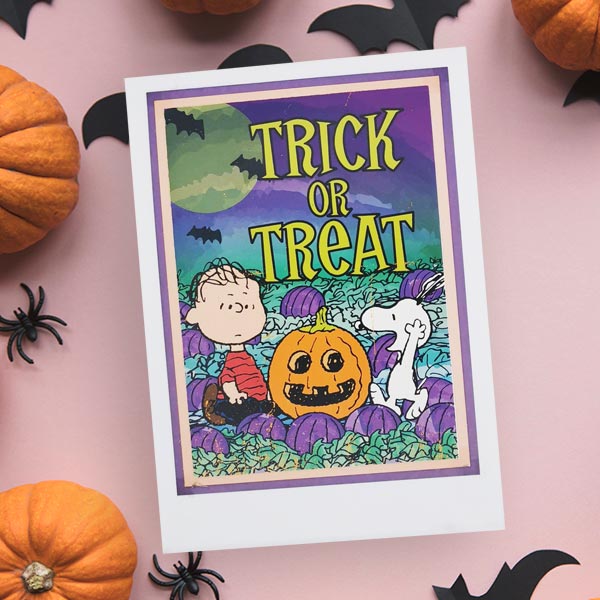 Peanuts A6 Postcard Pack Halloween Charlie Brown and Snoopy | Set of 8