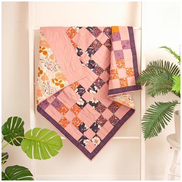 Love Sewing Magazine #138